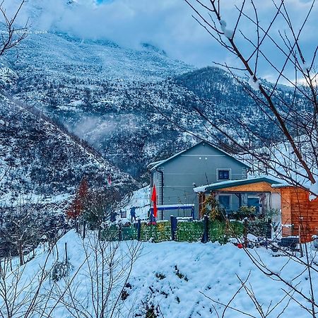 Te Baca Qerim Appartement Lekbibaj Buitenkant foto