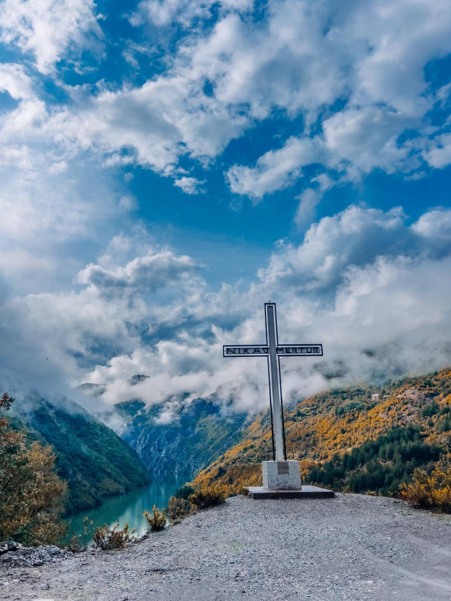 Te Baca Qerim Appartement Lekbibaj Buitenkant foto